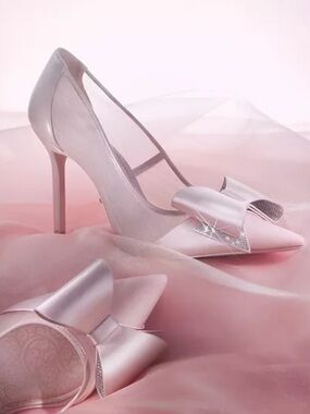 Aldo X Wicked- Women's Amazafying Stiletto Bow Pumps (EUC)